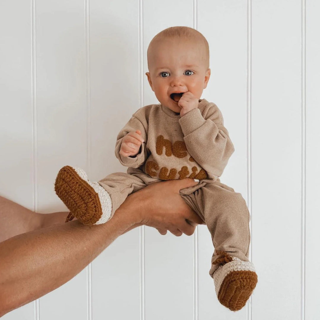 Babykleidungsset: Langarmshirt und Hose