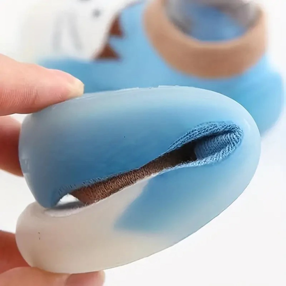 Weiche und flexible rutschfeste Sohle für die ersten Schritte Schuhe
