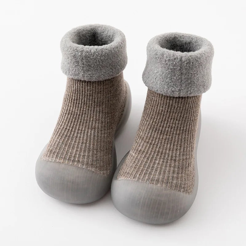 Cozy Steps | Toddler Shoes with Non-Slip Design & Warm Lining | Safe First Steps for Comfort and Stability 10
