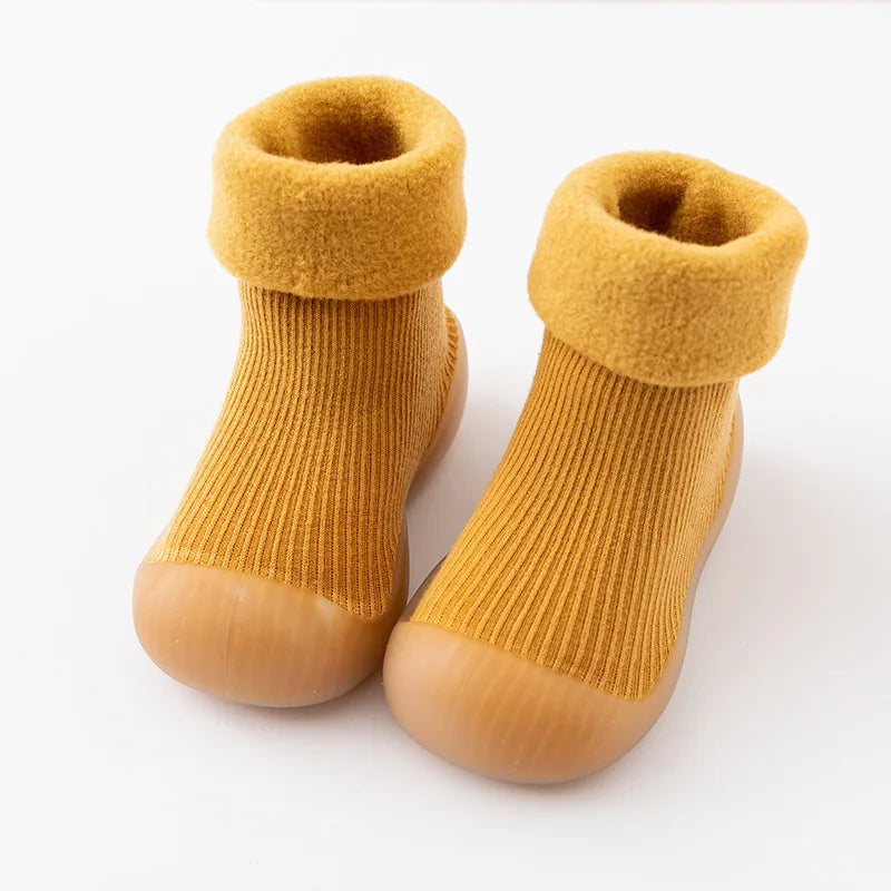 Cozy Steps | Toddler Shoes with Non-Slip Design & Warm Lining | Safe First Steps for Comfort and Stability 9