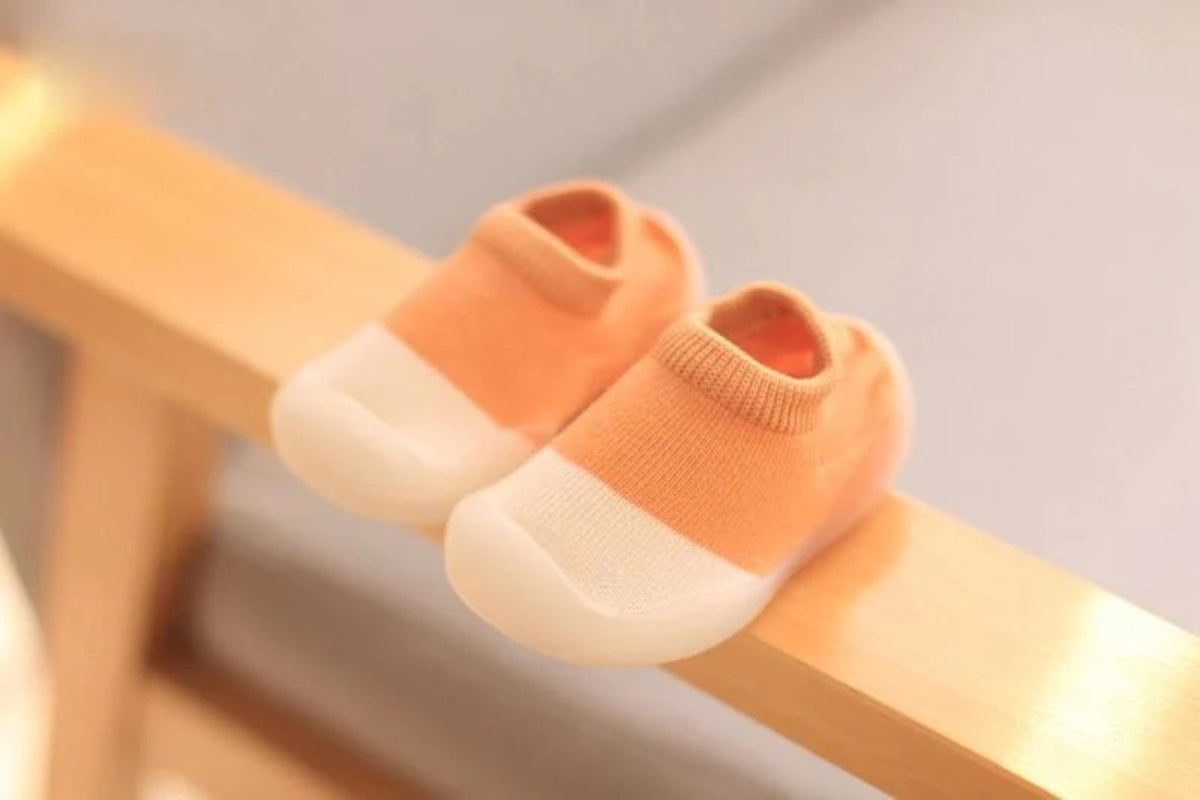 Flexible Slip-On Unisex Erstlingsschuhe