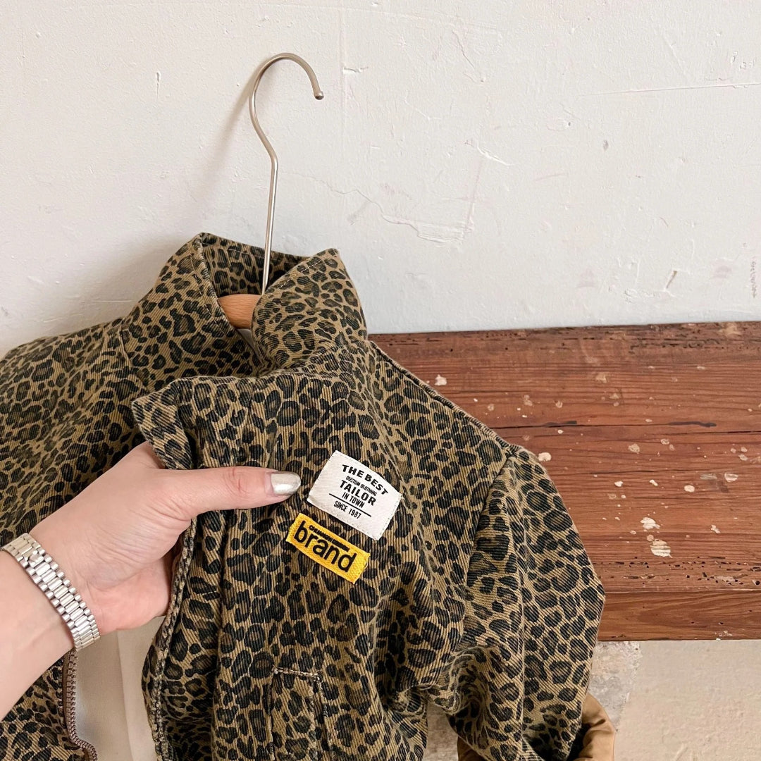 Braune Pantherdruck Baumwolljacke